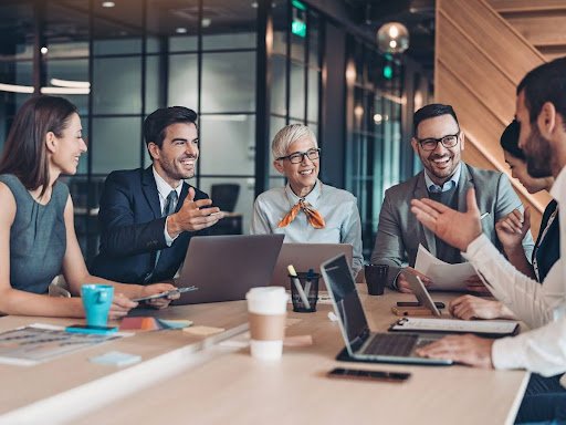 How People Experience and Culture Teams Apply Design Thinking